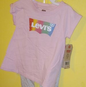 2T Levi's  set